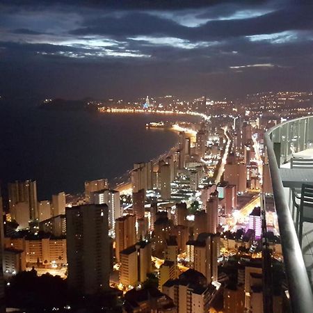 Ferienwohnung Deluxe Penthouse On The 42Nd Floor With Amazing Sea Views Benidorm Exterior foto